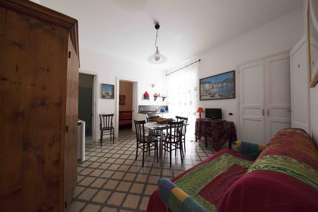Gioeni 23 Appartement Cefalù Kamer foto