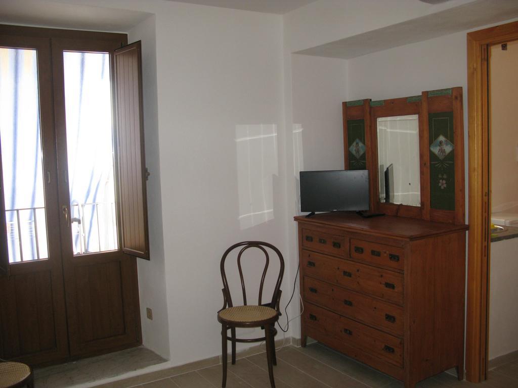 Gioeni 23 Appartement Cefalù Buitenkant foto